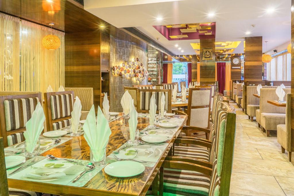 Posezení v ubytování Super Inn Armoise Hotel