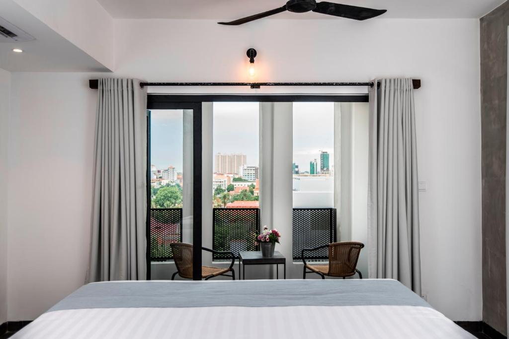 Aquarius Hotel and Urban Resort photo