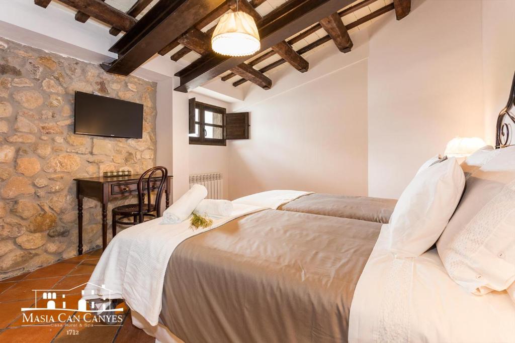 Masia Can Canyes & Spa - Budget Double Room