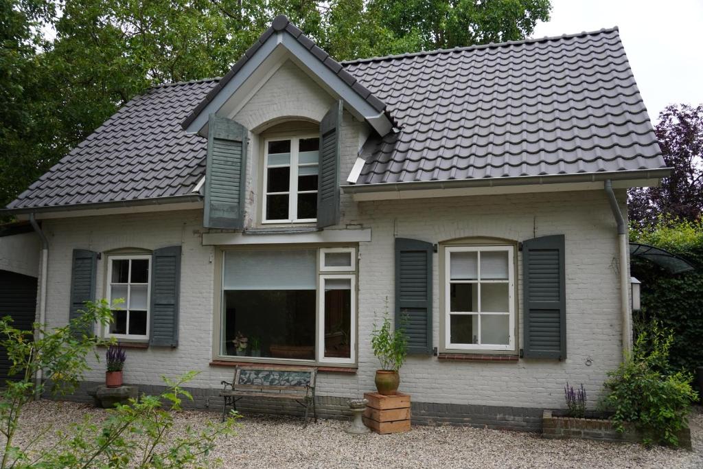 Budova, kde se prázdninový dům nachází