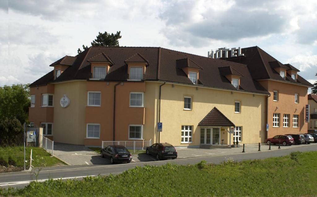Budova, v ktorej sa hotel nachádza