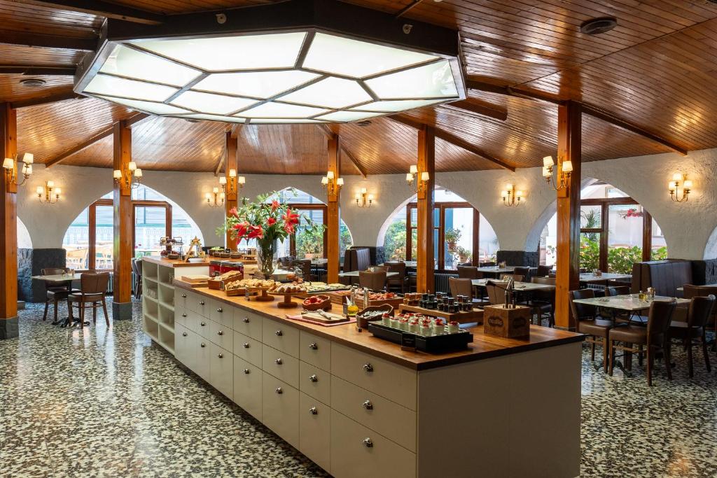 Mesón Castilla Atiram Hotels - Resim 44