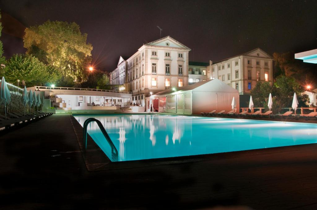 A piscina em ou perto de Grande Hotel das Caldas da Felgueira