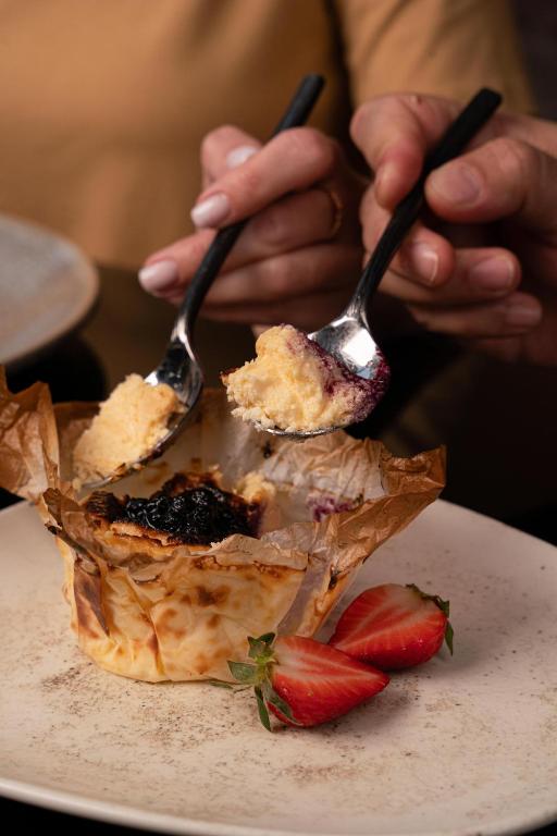 Radisson Dubai Damac Hills - Resim 45