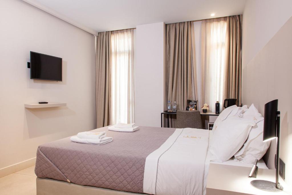 Hotiday Athens Acropolis - Resim 24