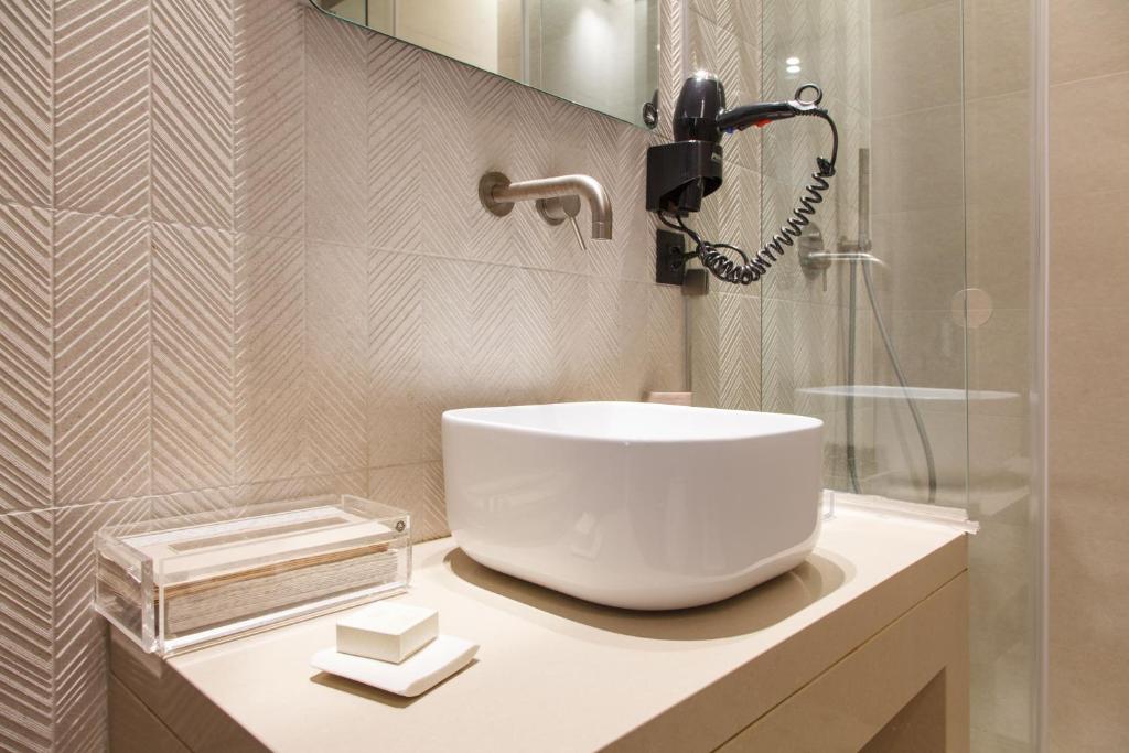 Hotiday Athens Acropolis - Resim 30