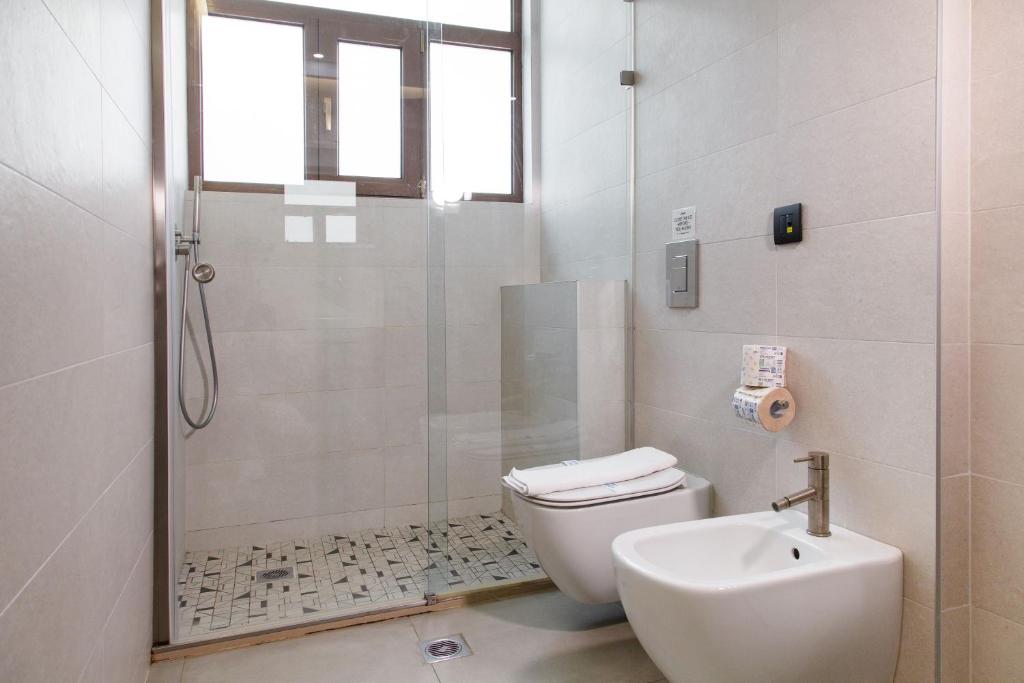 Hotiday Athens Acropolis - Resim 29