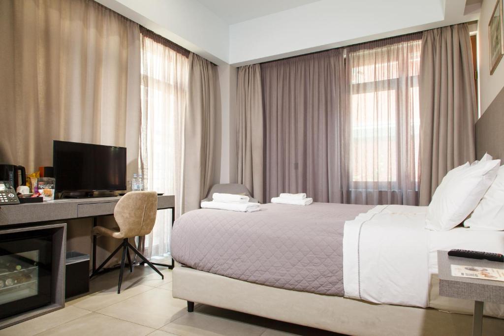 Hotiday Athens Acropolis - Resim 23