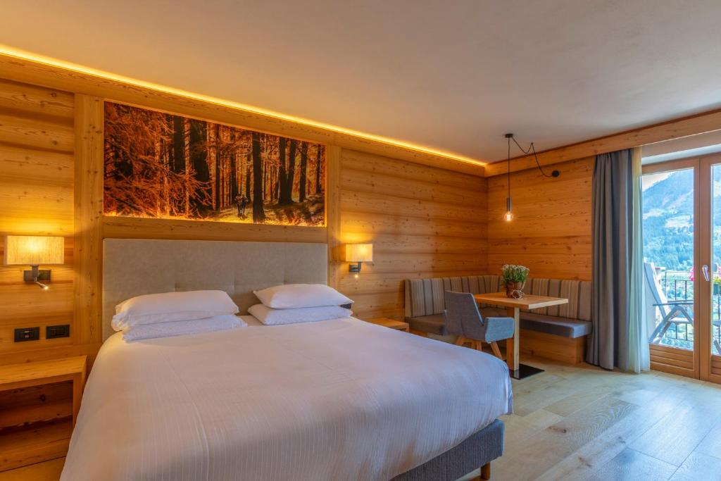 Hotel Lagorai Resort & Spa - Suite Junior Con Balcón