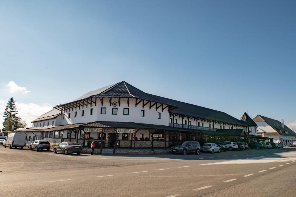 Budova, kde se penzion – hostinec nachází