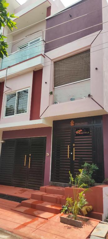 Το κτήριο όπου στεγάζεται  η βίλα