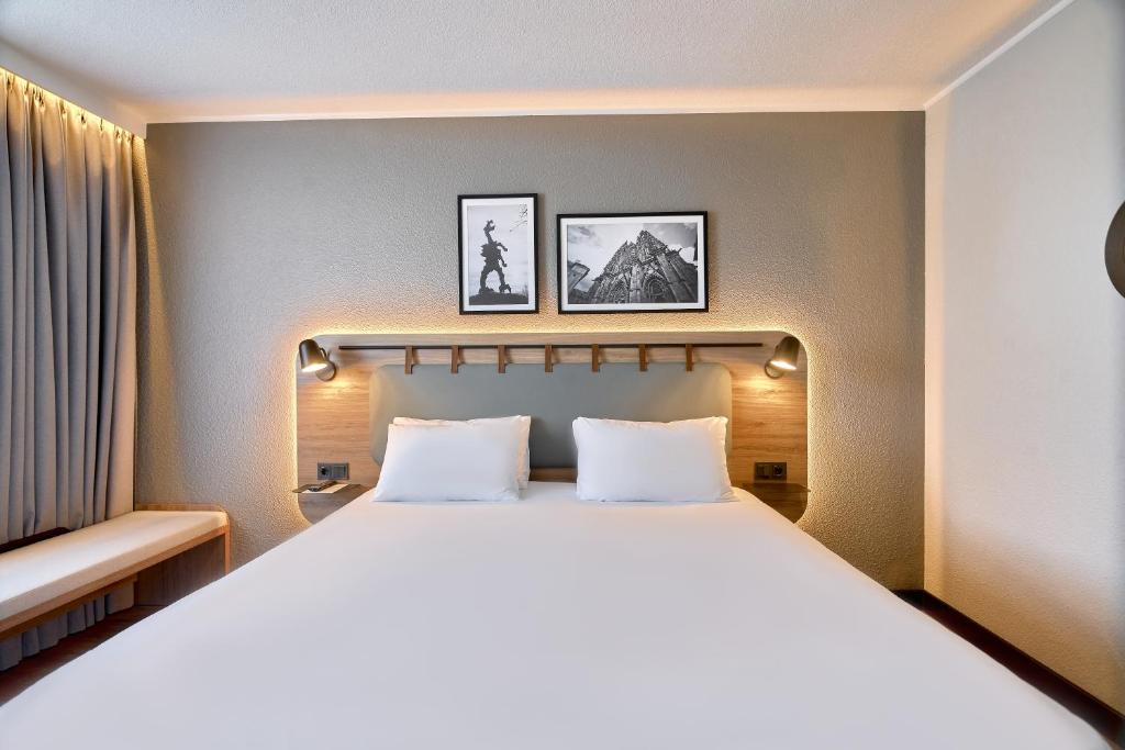 CAMPANILE PRIME Krakow Old Town - Resim 35