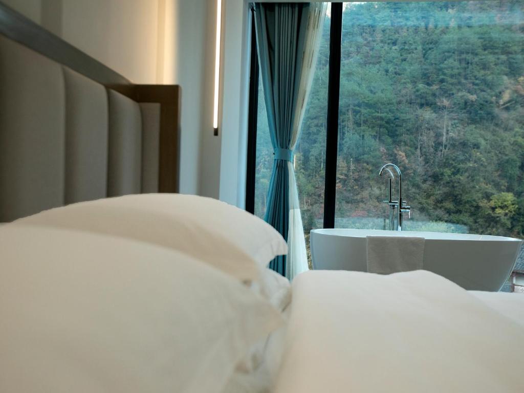 Zhangjiajie National Forest Park Forest Park Dream华胥一梦 - King Room With Mountain View