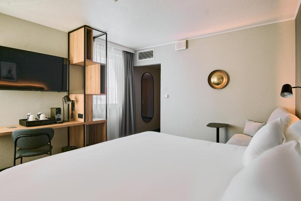 CAMPANILE PRIME Krakow Old Town - Resim 5