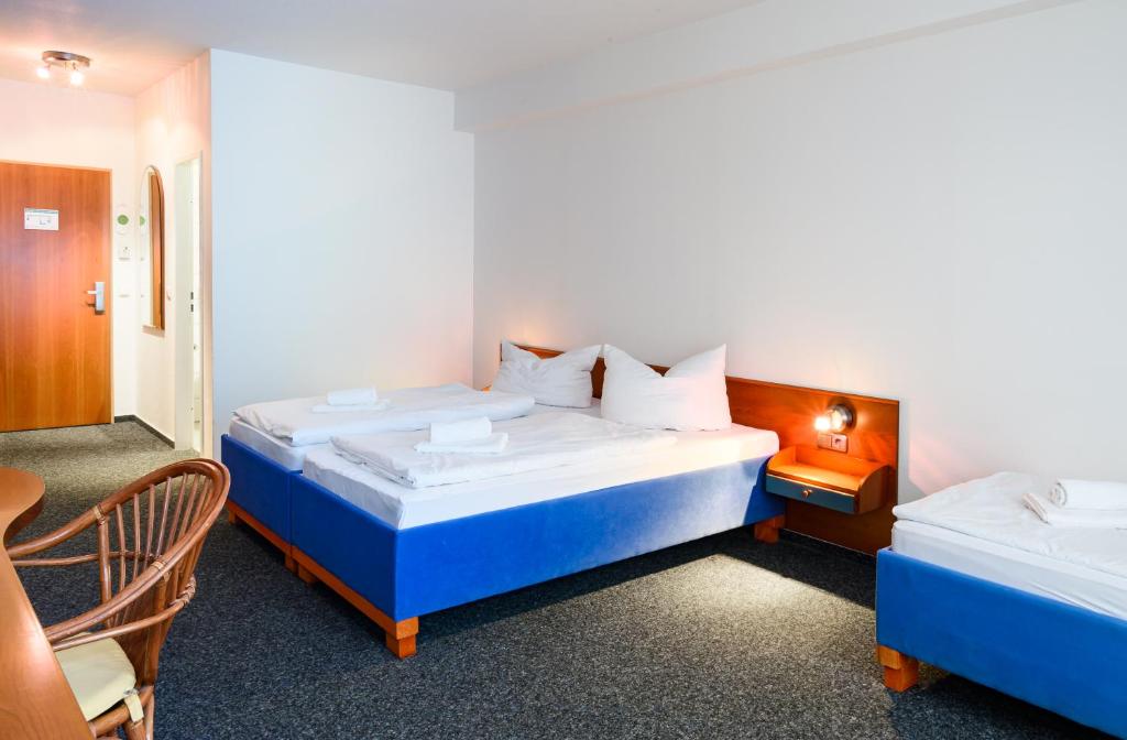 Vinetahotel Stadt Barth - Triple Room