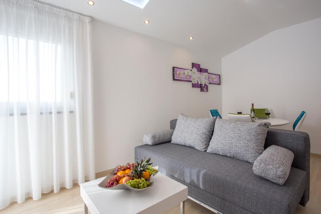 Adrion Aparthotel - 9