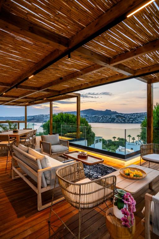 لابی و فضای عمومی Cape Bodrum Luxury Hotel & Beach - تصویر ۵