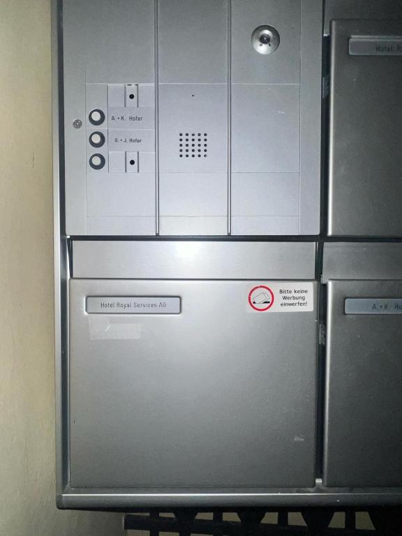 Hotel Royal Luzern - Resim 8