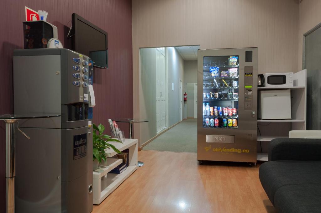 Kuchyň nebo kuchyňský kout v ubytování Hostal Bcn 46