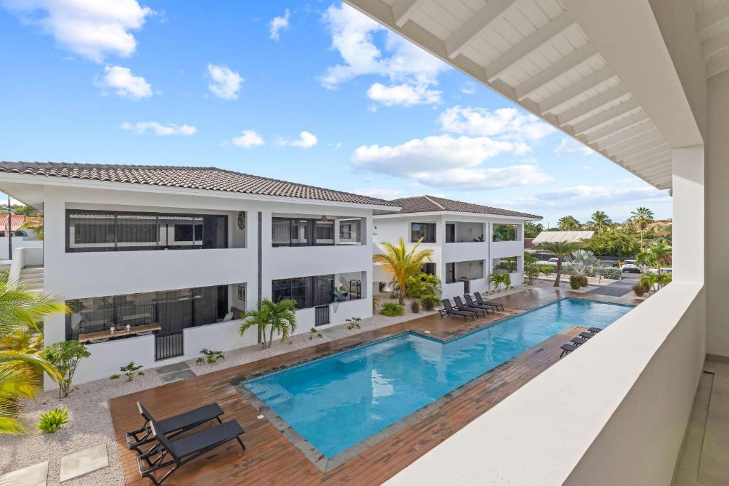 an aerial view of a house with a swimming pool at Tropical Escape - CBW366 - 8 in Jan Thiel