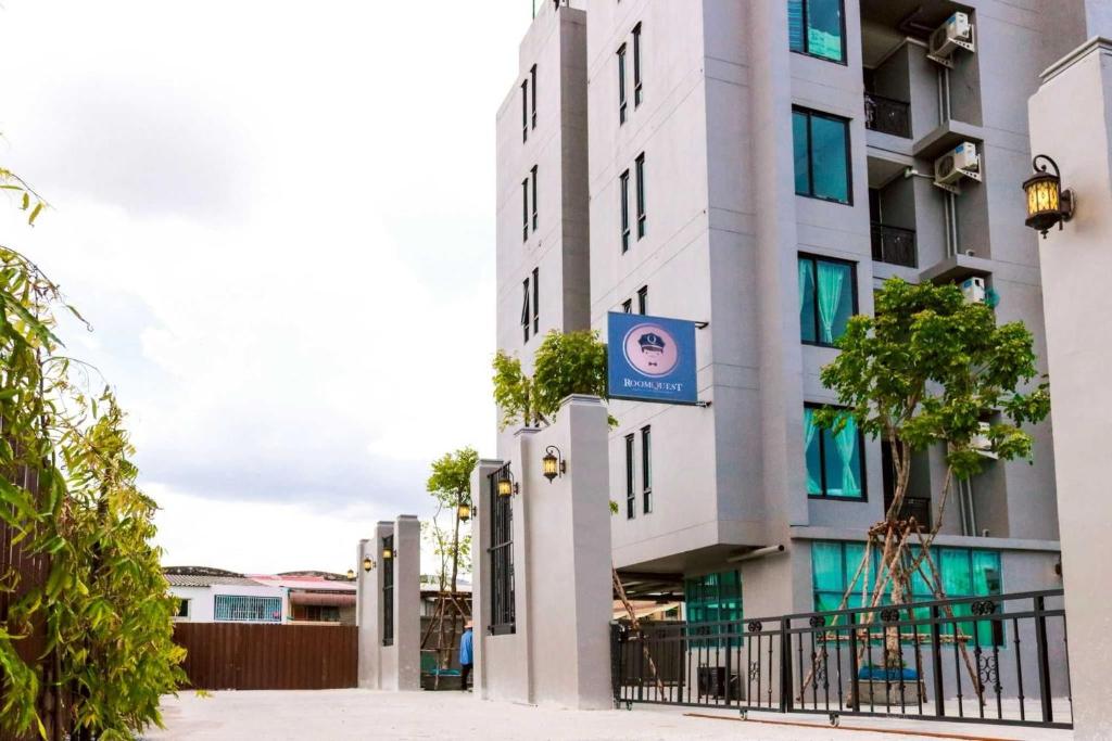 Dancenter Sukhumvit 107 Bangkok Hotel - Resim 8