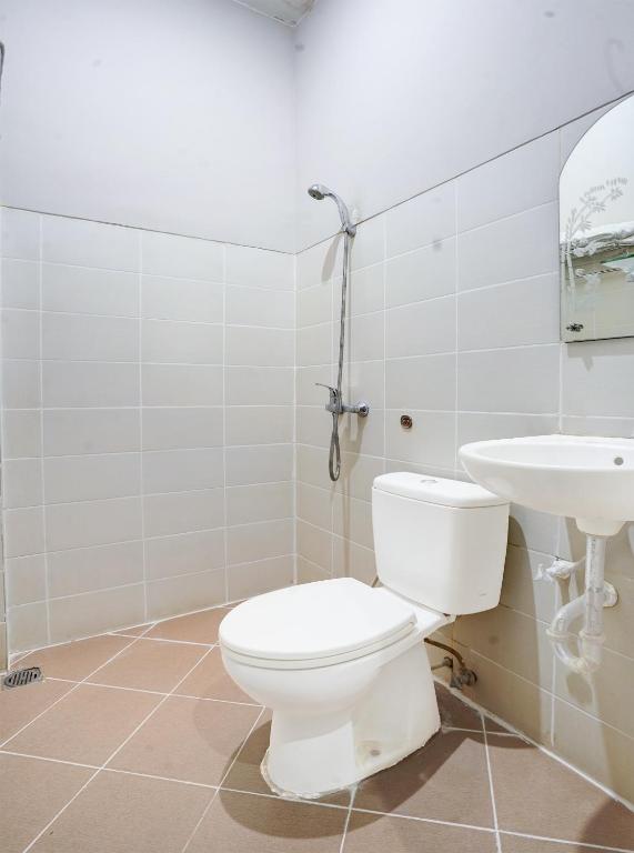 Dancenter Sukhumvit 107 Bangkok Hotel - Resim 3