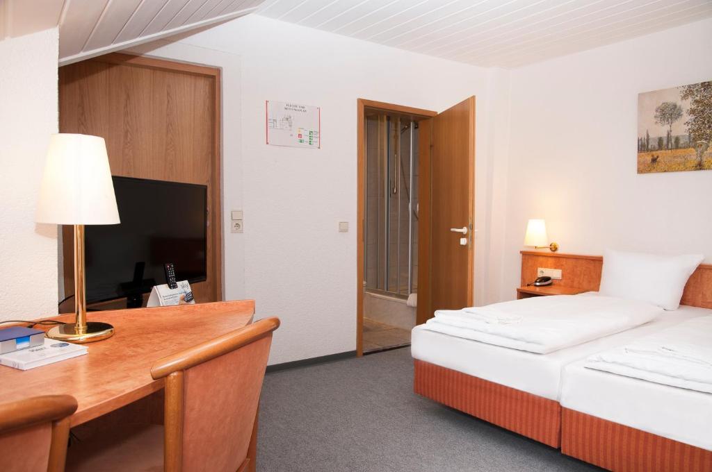 Hotel Sonne - Standard Double Room