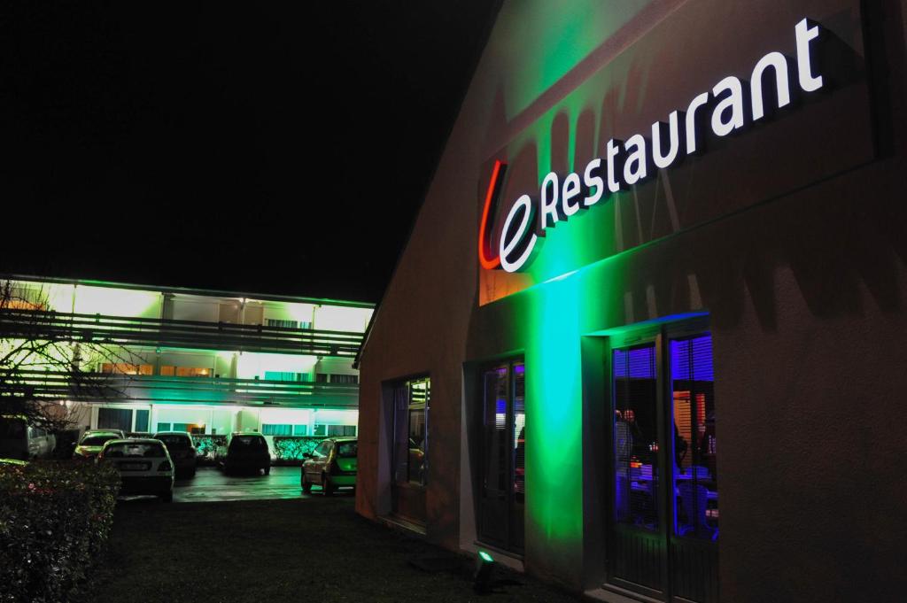 Campanile Reims Est - Taissy - Resim 16