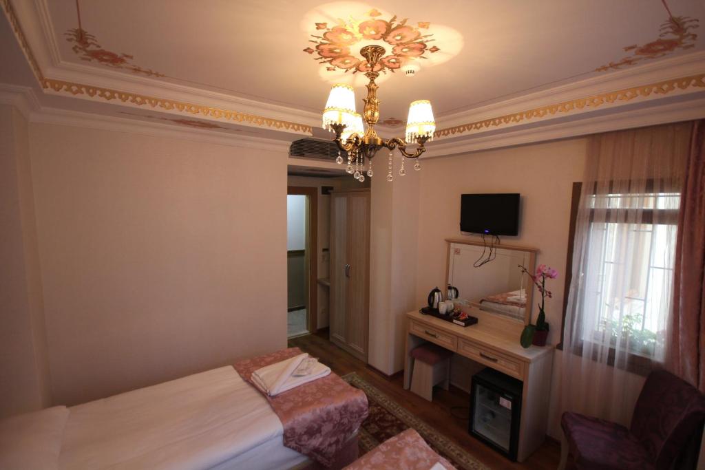 Sultans Royal Hotel - 4