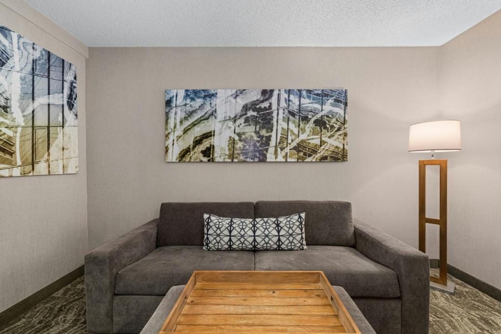 SpringHill Suites Minneapolis West St. Louis Park photo
