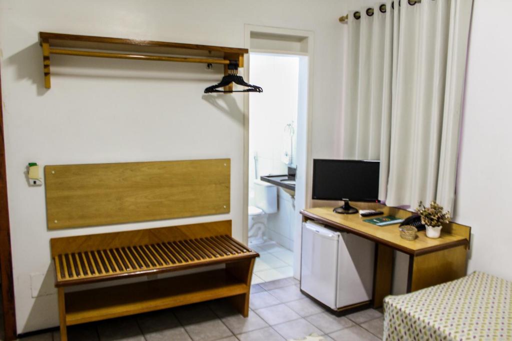  Abrolhos Praia Hotel