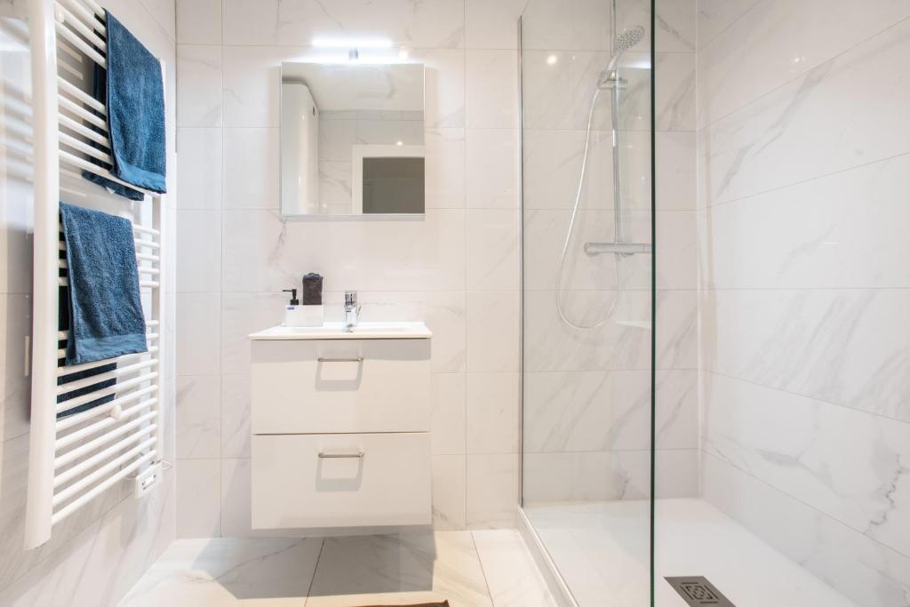 Newly renovated apartment - historical center – photo 10
