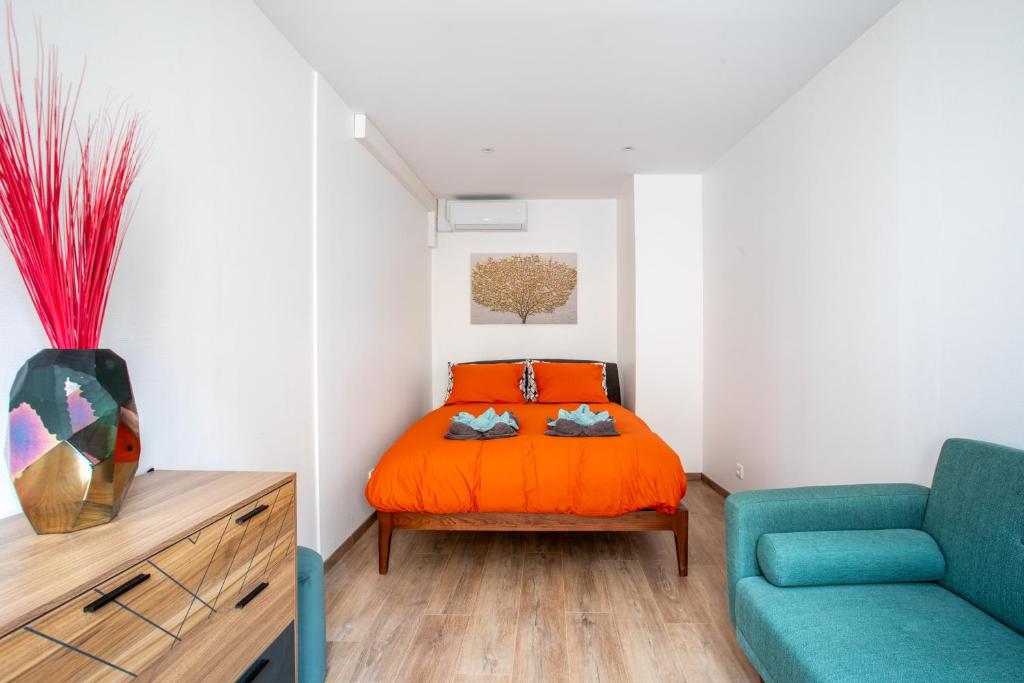 Newly renovated apartment - historical center – photo 22