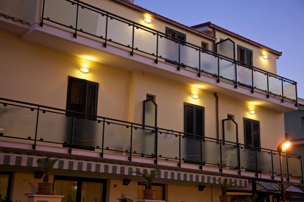 Budova, kde se hotel nachází