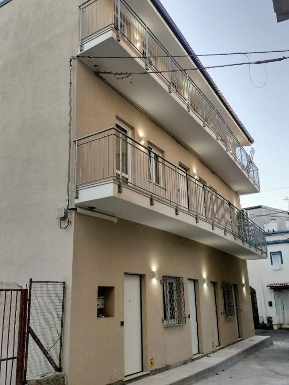Το κτήριο όπου στεγάζεται  ο ξενώνας