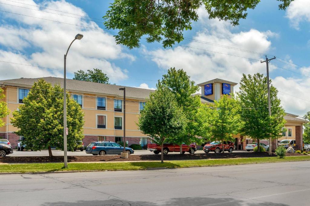 Sleep Inn & Suites Milwaukee Airport photo