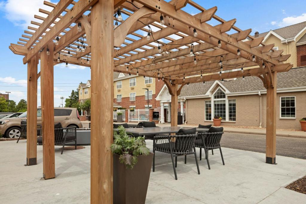 TownePlace Suites Minneapolis West/St. Louis Park photo