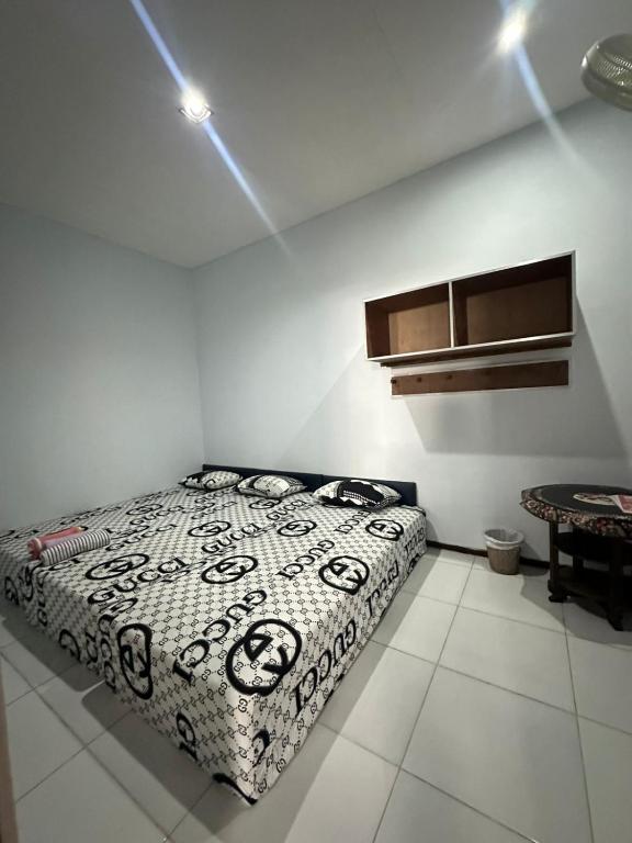 Guesthouse Mawar Syariah - Chambre Double