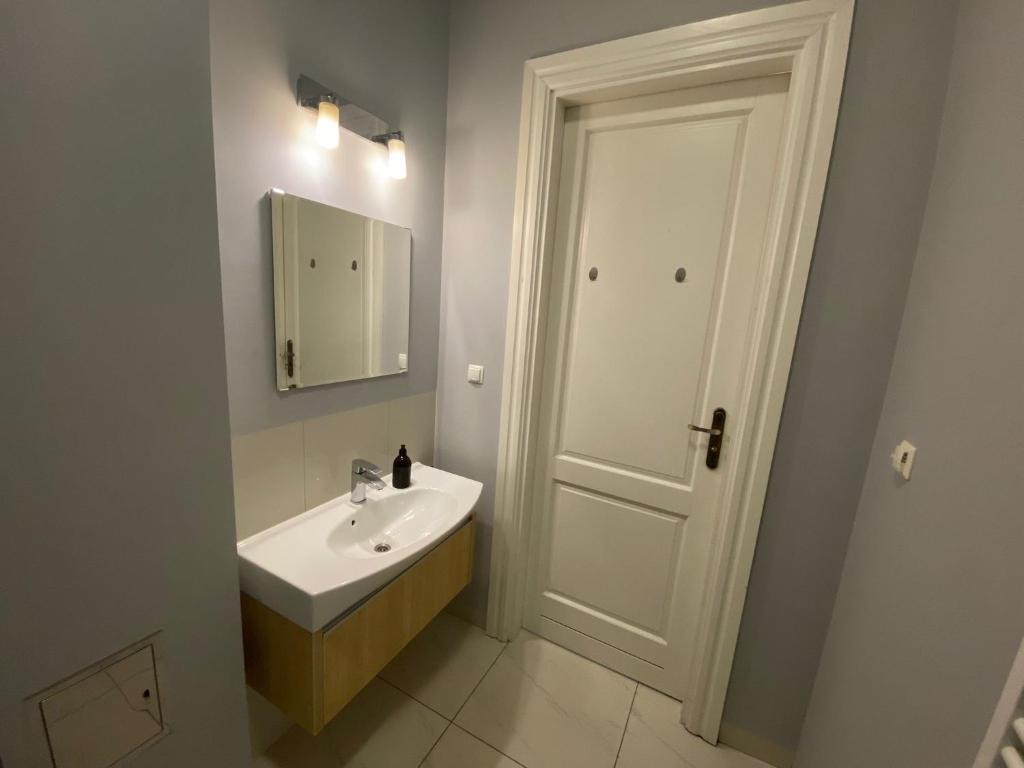 Fantastic-Inn Warszawa - NS51 photo
