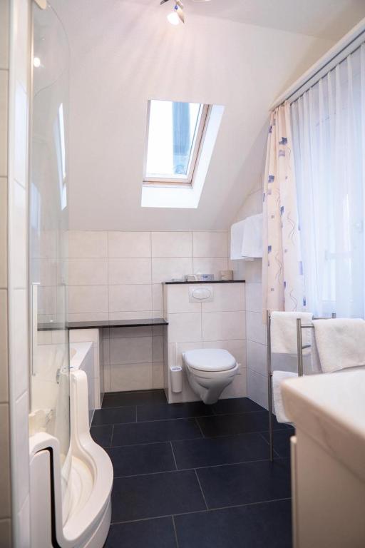 Hotel Derby Interlaken - self check-in - Resim 7