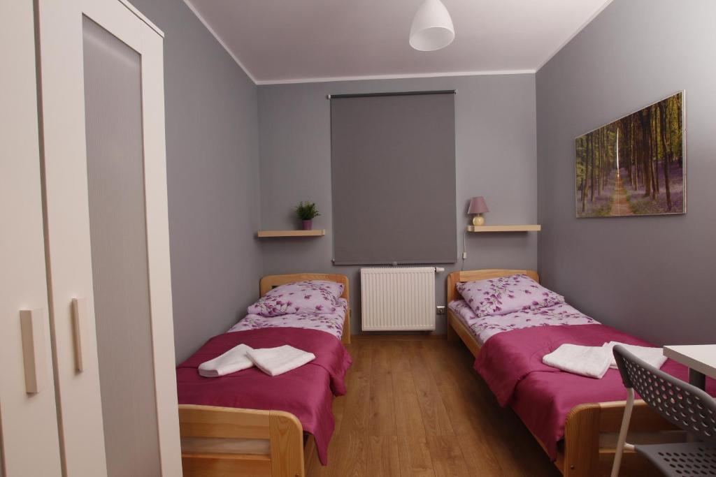 Hostel w ogrodzie - Camera Economy Doppia Con Letti Singoli-Camera N.1