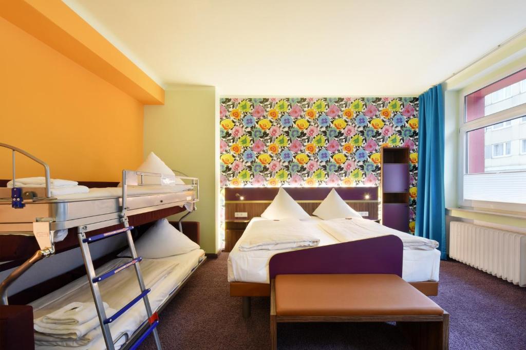 Cityhotel Thüringer Hof new CLASSIC - Self Check-In - Resim 36