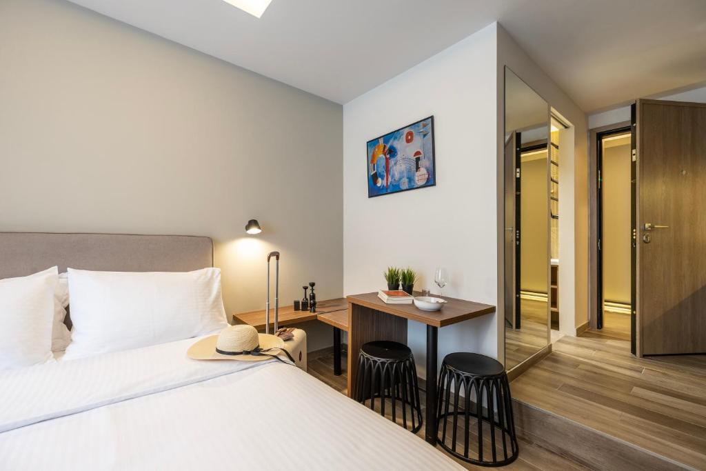 DOMIOS Suites Athens - Resim 13