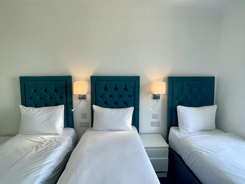 
Superior Triple Room
