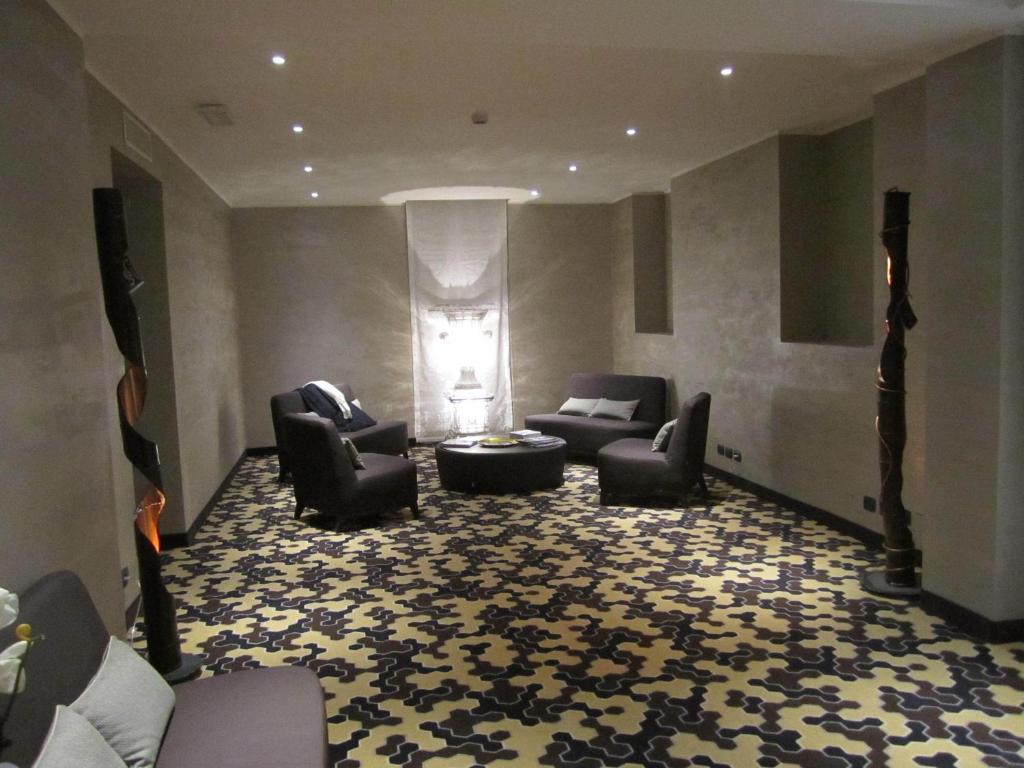 Hotel Principe Di Torino - Resim 42