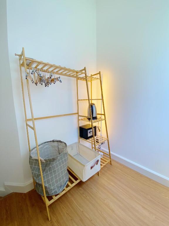 SJ Beach House Patong - Resim 38