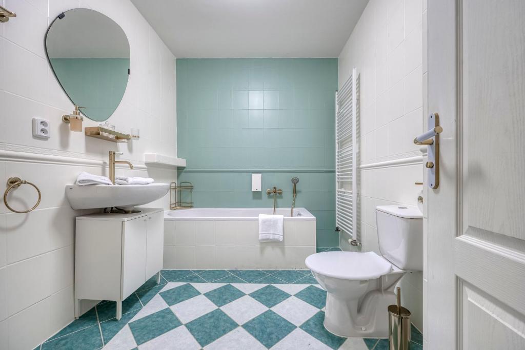 Anmut by Revelton - 13