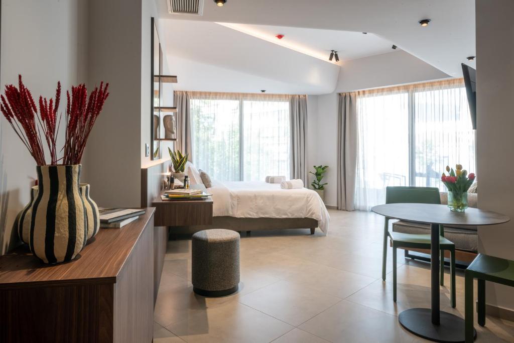 CENTRO Suites - Resim 1