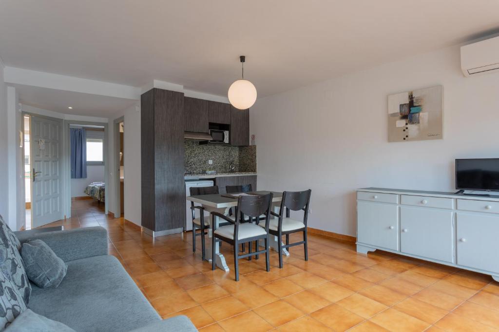 Residencial Super Stop Palafrugell - Superior One-Bedroom Apartment (4 Adults)