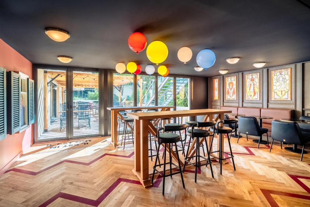 RockyPop Marseille Hôtel - Resim 21